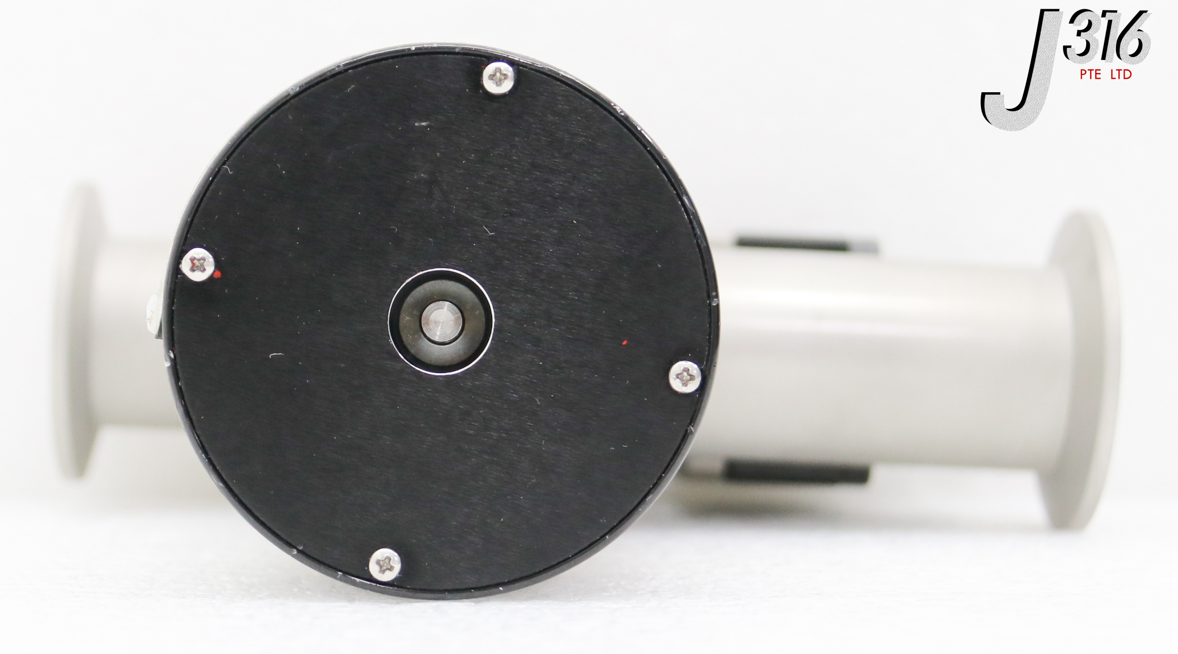 34338 MKS HV PNEUMATIC ANGLE VALVE, LAM 796-901039-001 L2-40-AK